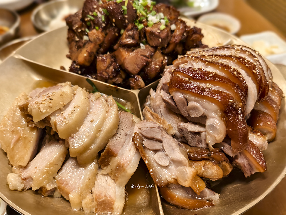 釜山餐廳推薦｜這是我吃過最好吃的豬腳料理 沒有之一 森多真足 삼다 진족