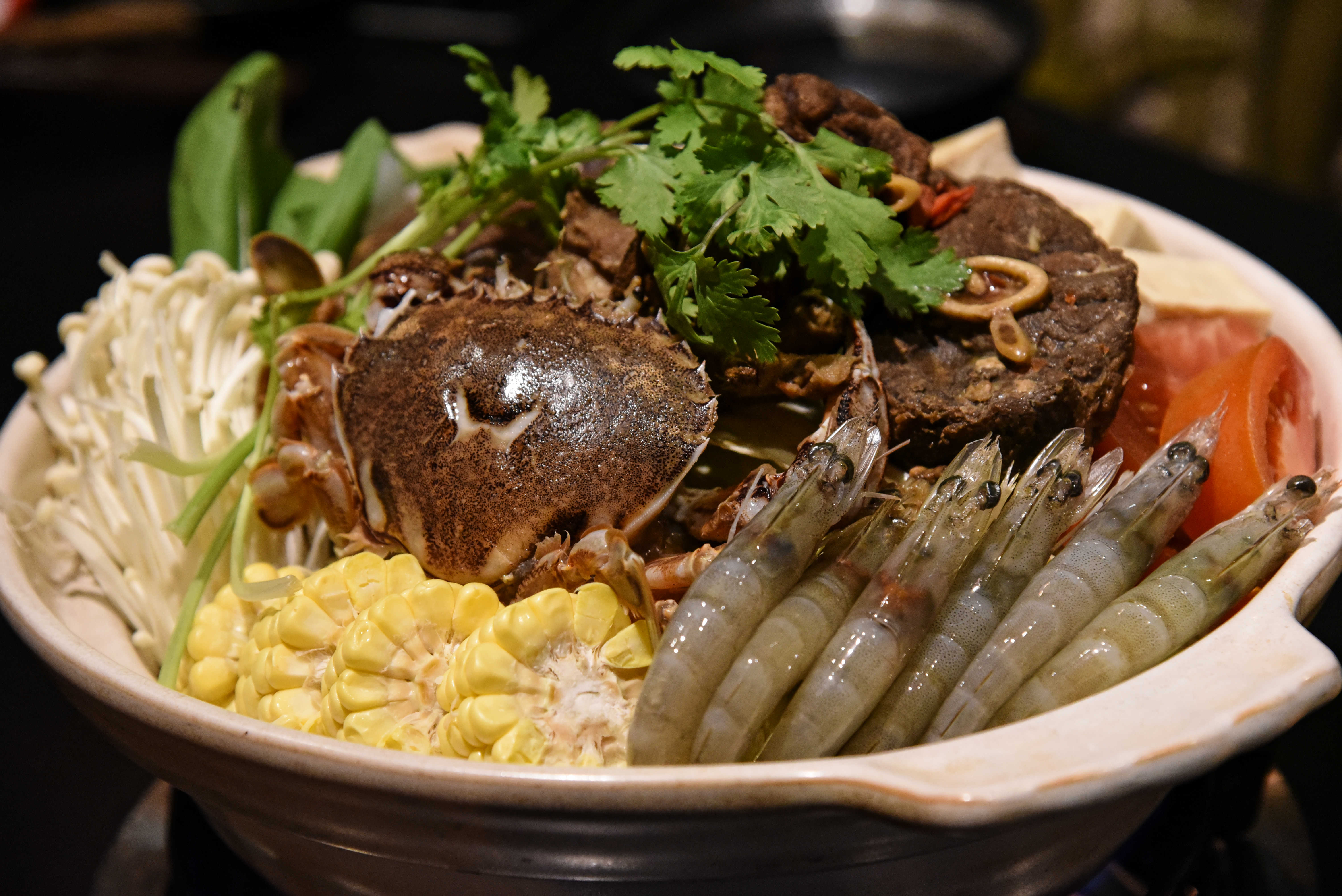 【台北食記】台省製燒海鮮羊肉爐，好吃的不要不要的！